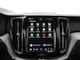 Volvo XC60 T6 Recharge AWD Plus Dark | Panoramadak | 360° Camera | Trekhaak | All Season | Leder | Keyless