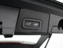 Volvo XC60 T6 Recharge AWD Plus Dark | Panoramadak | 360° Camera | Trekhaak | All Season | Leder | Keyless