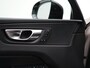 Volvo XC60 T6 Recharge AWD Plus Dark | Panoramadak | 360° Camera | Trekhaak | All Season | Leder | Keyless