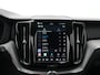 Volvo XC60 T6 Recharge AWD Plus Dark | Panoramadak | 360° Camera | Trekhaak | All Season | Leder | Keyless
