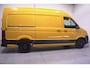 MAN TGE 3.140 pk DSG Automaat L3H3 Airco, DHL Geel App Connect, Cruise Control, 270 Graden Deuren, PDC V+A, 3-Zits