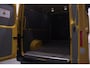 MAN TGE 3.140 pk DSG Automaat L3H3 Airco, DHL Geel App Connect, Cruise Control, 270 Graden Deuren, PDC V+A, 3-Zits