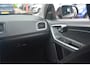 Volvo V60 2.0 T4 Momentum | Navigatie | Clima | PDC | BLIS | Stoelverwarming | Dealeronderhouden laatste beurt bij 177000km