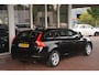 Volvo V60 2.0 T4 Momentum | Navigatie | Clima | PDC | BLIS | Stoelverwarming | Dealeronderhouden laatste beurt bij 177000km