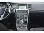 Volvo V60 2.0 T4 Momentum | Navigatie | Clima | PDC | BLIS | Stoelverwarming | Dealeronderhouden laatste beurt bij 177000km