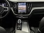 Volvo XC60 2.0 T6 Plug-in hybrid AWD Plus Dark Panoramadak, 360 Camera, Navi, Harman/Kardon, Memory stoelen, Elektrische achterklep, Stoel/Stuur verwarming