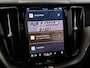 Volvo XC60 2.0 T6 Plug-in hybrid AWD Plus Dark Panoramadak, 360 Camera, Navi, Harman/Kardon, Memory stoelen, Elektrische achterklep, Stoel/Stuur verwarming