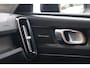 Volvo XC40 T4 Recharge Plus Dark | Stoelverwarming | Trekhaak | Leder | Parkeercamera | H/K | Keyless