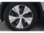 Volvo XC40 T4 Recharge Plus Dark | Stoelverwarming | Trekhaak | Leder | Parkeercamera | H/K | Keyless
