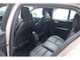 Volvo XC40 T4 Recharge Plus Dark | Stoelverwarming | Trekhaak | Leder | Parkeercamera | H/K | Keyless