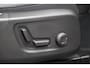 Volvo XC40 T4 Recharge Plus Dark | Stoelverwarming | Trekhaak | Leder | Parkeercamera | H/K | Keyless