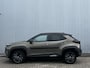 Toyota Yaris Cross 1.5 Hybrid Adventure Bi-Tone Head Up PDC Stoelverwarming Stuurverwarming