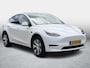 Tesla Model Y Long Range AWD 75 kWh SOH 94,9% / 20'' LMV ( € 2.300 ) / 3 Fase / Panorama / Stoelverwarming / Memory / Dodehoek / Full-LED /