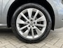 Skoda Kamiq 1.0 TSI Ambition / Parkeersensoren V+A / Stuur + Stoelverwarming / LED / App-Connect / Verwarmbare Voorruit **
