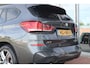 BMW X1 (f48) XDRIVE25e 220PK AUTOMAAT M-SPORT SHADOW LINE | Navi | Stoelverw. | Sfeerverl. | Elekt.Klep | 18 Inch Lm | Led |