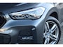 BMW X1 (f48) XDRIVE25e 220PK AUTOMAAT M-SPORT SHADOW LINE | Navi | Stoelverw. | Sfeerverl. | Elekt.Klep | 18 Inch Lm | Led |