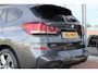 BMW X1 (f48) XDRIVE25e 220PK AUTOMAAT M-SPORT SHADOW LINE Navi | SOH 90% | Stoelverw. | Sfeerverl. | Elekt.Klep | 18 Inch Lm | Led |