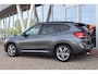 BMW X1 (f48) XDRIVE25e 220PK AUTOMAAT M-SPORT SHADOW LINE | Navi | Stoelverw. | Sfeerverl. | Elekt.Klep | 18 Inch Lm | Led |