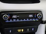 Toyota Yaris 1.5 Hybrid Executive | airco automatisch | Apple Carplay/Android | Autonomous Emergency Braking | bots herkenning en activatie | cruise control adaptief | lederen/stof bekleding | lichtmetalen velgen 17" | navigatiesysteem full map |