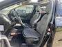 Renault Captur 1.6 E-Tech Hybrid 145 Intens / Schuif - Kanteldak / Semi Elektrische Trekhaak / Apple Carplay & Android Auto / Rondom zichtcamera / Climate Control / Navigatie / Lichtmetalen Velgen /