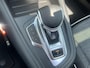 Renault Captur 1.6 E-Tech Hybrid 145 Intens / Schuif - Kanteldak / Semi Elektrische Trekhaak / Apple Carplay & Android Auto / Rondom zichtcamera / Climate Control / Navigatie / Lichtmetalen Velgen /