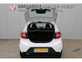 Ford Ka Ka+ 1.2-86pk Trend Ultimate 5drs. Keurig nette en goed onderhouden Ford Ka+ voor nog jaren rijplezier, slechts 58.000km ! Airco, r/cd speler, cruise control, 5-drs., USB-aansluiting, elektr. ramen voor, centr. port. vergr. etc.