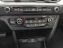 Kia Niro EV e-Niro DynamicPlusLine 64 kWh | SOH 95,6 % | Navigatie | Climate Control | Schuif-/ kanteldak | Parkeersensoren Voor & Achter | Camera Achter |