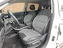 Kia Niro EV e-Niro DynamicPlusLine 64 kWh | SOH 95,6 % | Navigatie | Climate Control | Schuif-/ kanteldak | Parkeersensoren Voor & Achter | Camera Achter |