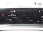 Peugeot E-3008 ALLURE AVANTAGE 210PK 73 kWh | AGR STOEL | 360° VISION & DRIVE ASSIST PACK: ANTI DIEFSTAL ALARM MET SUPERVERGRENDELING/VERWARMBAAR STUURWIEL/VISEOPARK 360° HD CAMERA MET PARKEERHULP VOOR BUITENSPIEGELS MET KANTELFUNCTIE/ADAPTIVE CRUISE CONTROL/LANE CHANGE ASSIST/DODEHOEK DETECTIE | PANORAMIC NAVIGATION PACK | WARMTEPOMP | LED KOPLAMPEN | KEYLESS ENTRY/START | GESCHEIDEN AIRCONDITIONING | 19" LICHTMETALEN VELGEN | 3 FASE | DRAADLOZE APPLE CARPLAY/ANDROID AUTO |  STOEL VERWARMING |