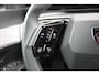 Peugeot E-3008 ALLURE AVANTAGE 210PK 73 kWh | AGR STOEL | 360° VISION & DRIVE ASSIST PACK: ANTI DIEFSTAL ALARM MET SUPERVERGRENDELING/VERWARMBAAR STUURWIEL/VISEOPARK 360° HD CAMERA MET PARKEERHULP VOOR BUITENSPIEGELS MET KANTELFUNCTIE/ADAPTIVE CRUISE CONTROL/LANE CHANGE ASSIST/DODEHOEK DETECTIE | PANORAMIC NAVIGATION PACK | WARMTEPOMP | LED KOPLAMPEN | KEYLESS ENTRY/START | GESCHEIDEN AIRCONDITIONING | 19" LICHTMETALEN VELGEN | 3 FASE | DRAADLOZE APPLE CARPLAY/ANDROID AUTO |  STOEL VERWARMING |