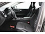 Volvo V60 2.0 T6 Twin Engine AWD Momentum Pro Climate, Cruise, Navigatie, Apple Carplay, LED, Trekhaak, 19''