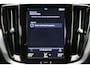Volvo V60 2.0 T6 Twin Engine AWD Momentum Pro Climate, Cruise, Navigatie, Apple Carplay, LED, Trekhaak, 19''