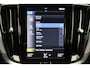 Volvo V60 2.0 T6 Twin Engine AWD Momentum Pro Climate, Cruise, Navigatie, Apple Carplay, LED, Trekhaak, 19''