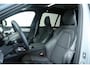 Volvo XC90 T8 Plug-in hybrid AWD Ultra Dark | luchtvering | Semi-Electrische Wegklapbare Trekhaak | 360° Parkeercamera | Nappa lederenbekleding | Black Edition | 20'' Lichtmetalen velgen | Harman Kardon Premium Audio | Google Infotainment