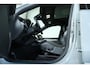 Volvo XC90 T8 Plug-in hybrid AWD Ultra Dark | luchtvering | Semi-Electrische Wegklapbare Trekhaak | 360° Parkeercamera | Nappa lederenbekleding | Black Edition | 20'' Lichtmetalen velgen | Harman Kardon Premium Audio | Google Infotainment