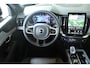 Volvo XC90 T8 Plug-in hybrid AWD Ultra Dark | luchtvering | Semi-Electrische Wegklapbare Trekhaak | 360° Parkeercamera | Nappa lederenbekleding | Black Edition | 20'' Lichtmetalen velgen | Harman Kardon Premium Audio | Google Infotainment
