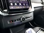 Volvo XC90 T8 Plug-in hybrid AWD Ultra Dark | Panoramadak | 360º camera | Luchtvering | Head- Up display | Bowers & Wilkins | Stoelventilatie | Trekhaak