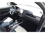 Mitsubishi Outlander PHEV 2.4 INSTYLE 4WD | PLUG IN HYBRID | V2H | SOH % | FULL OPTIONS | SCHUIFDAK | ADAPTIEF CRUISE | ALL SEASON BANDEN | FABRIEKSGARANTIE TOT 23-12-2029* | ALL IN RIJKLAARPRIJS