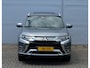 Mitsubishi Outlander PHEV 2.4 INSTYLE 4WD | PLUG IN HYBRID | V2H | SOH % | FULL OPTIONS | SCHUIFDAK | ADAPTIEF CRUISE | ALL SEASON BANDEN | FABRIEKSGARANTIE TOT 23-12-2029* | ALL IN RIJKLAARPRIJS