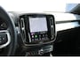 Volvo XC40 B4 211PK Automaat Plus Dark Semi elektrisch wegklapbare trekhaak / Google infotainment / Adaptieve Cruise Control / Verwarmbare voorruit
