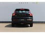 Volvo XC40 B4 211PK Automaat Plus Dark Semi elektrisch wegklapbare trekhaak / Google infotainment / Adaptieve Cruise Control / Verwarmbare voorruit