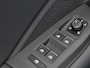 Volkswagen Passat Variant 1.5 eTSI Business Navigatie Apple Carplay Android Auto Camera Parkeerhulp Adaptive Cruise Control Stoel- en stuurverwarming Memory stoelen Virtual Cockpit Climate Control