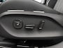 Volkswagen Passat Variant 1.5 eTSI Business Navigatie Apple Carplay Android Auto Camera Parkeerhulp Adaptive Cruise Control Stoel- en stuurverwarming Memory stoelen Virtual Cockpit Climate Control