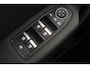 Renault Captur 1.3 TCe 140 Intens EDC | Camera | Stuurverwarming | Climate control | Navigatie | LED koplampen |