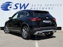 Mercedes-Benz GLA 200 Business Solution Luxury | Trekhaak | Ambient Light | LED | 18 inch