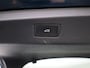 Volkswagen ID.7 Pro Business 77 kWh 286pk | Navigatie | trekhaak elektrisch uitklapbaar | Apple Carplay en Android auto | stuur\stoel- Verwarming | memory stoelen | Parkeercamera | Head up display | IQ Light |