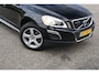 Volvo XC60 2.0 T5 R-Design | 1e Eigenaar | Adaptief cruise | Trekhaak | Stoel verwarming |