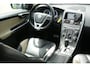 Volvo XC60 2.0 T5 R-Design | 1e Eigenaar | Adaptief cruise | Trekhaak | Stoel verwarming |