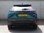 Peugeot 2008 1.2 PureTech 100 Allure | Parkeersensoren voor en achter | 17"velgen | Apple Carplay en Android Auto