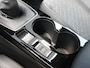 Peugeot 2008 1.2 PureTech 100 Allure | Parkeersensoren voor en achter | 17"velgen | Apple Carplay en Android Auto